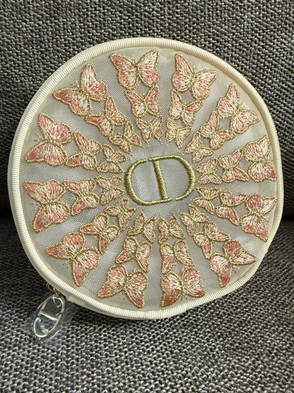 Dior Beauty Mother’s Day Embroidered Butterflies Round Pouch Makeup Bag New - Picture 7 of 17